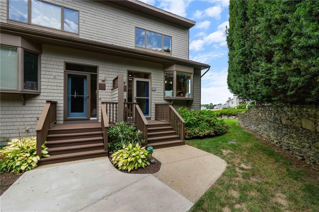 Property Photo:  138 Windward Lane  RI 02809 