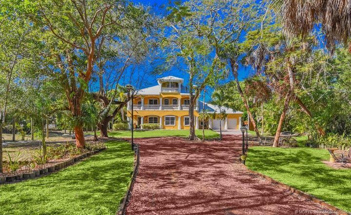 Property Photo: 8073 S Indian River Drive FL 34982
