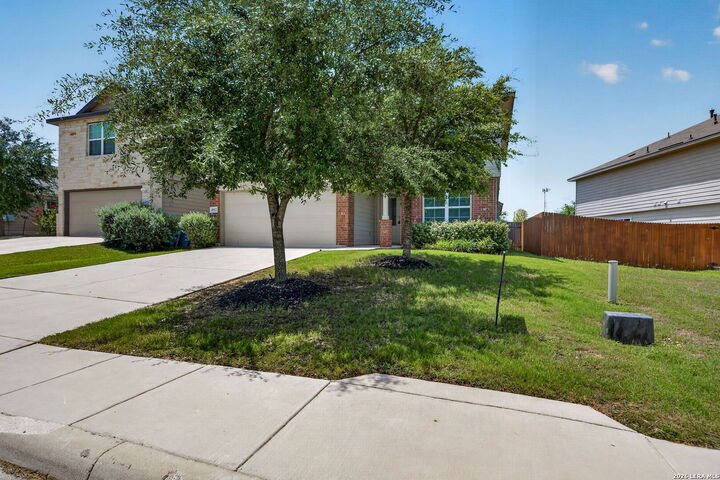 Property Photo: 4912 Recover Pass TX 78261