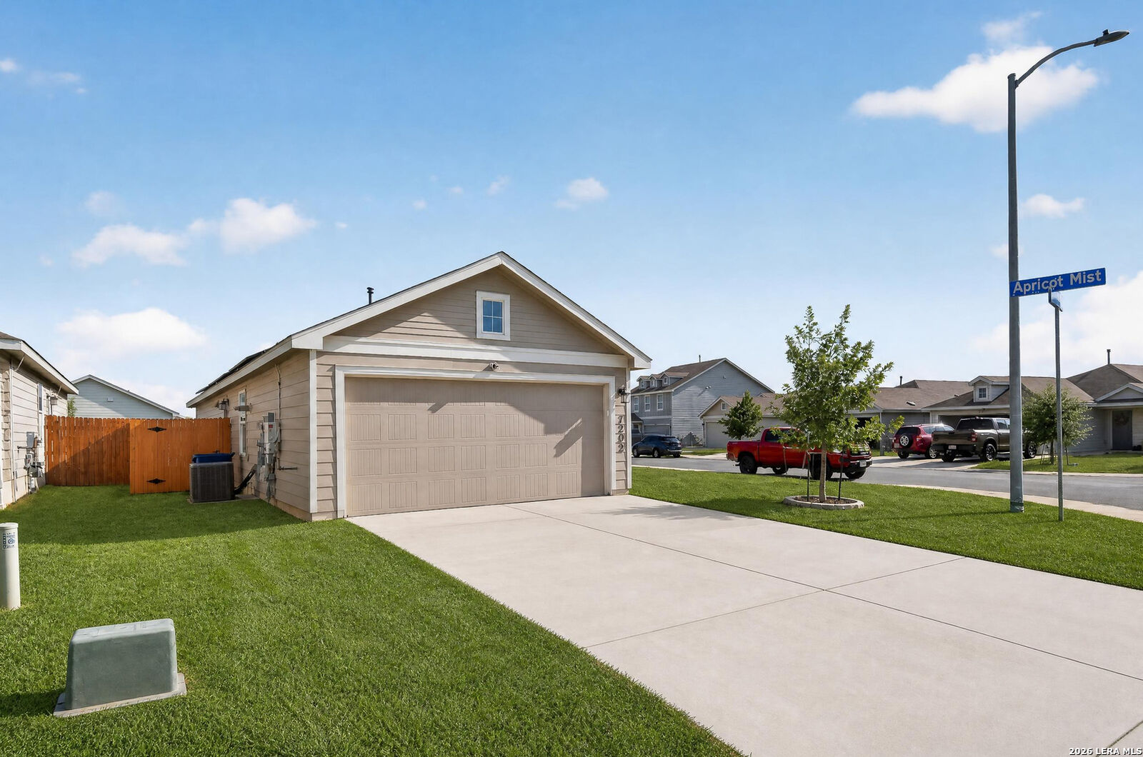Property Photo:  7202 Rosada Way  TX 78218 