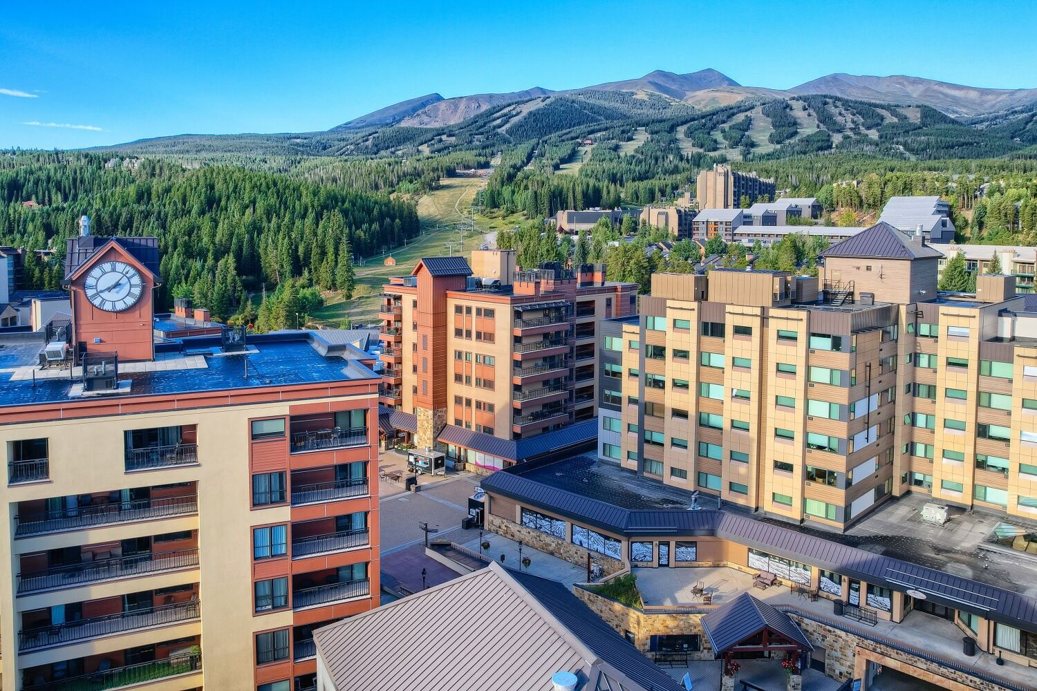 Property Photo: 555 S Park Avenue 2205 CO 80424