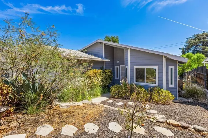 Property Photo: 33208 Gillette Street CA 92530