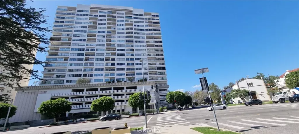 Property Photo:  10501 Wilshire Boulevard 903  CA 90024 