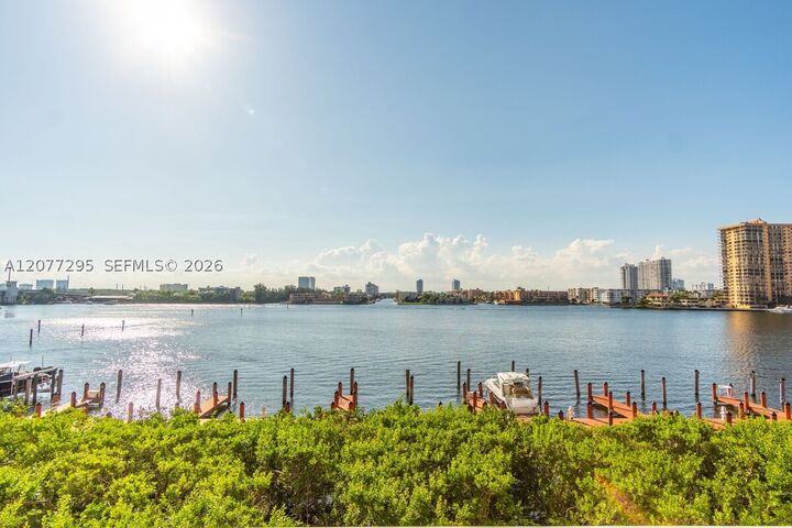 Property Photo: 17050 N Bay Rd 406 FL 33160