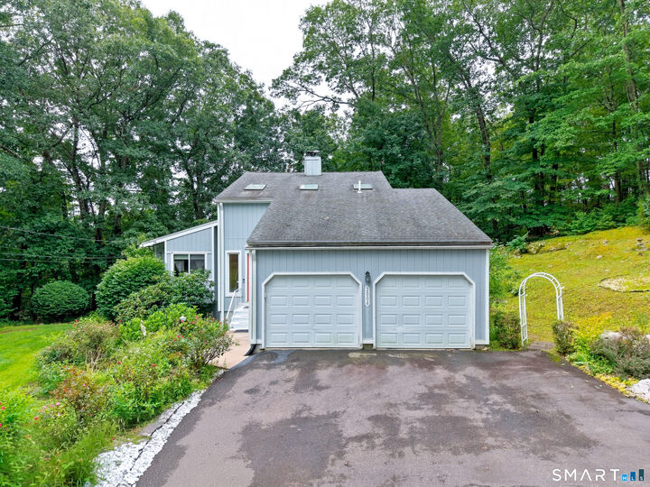 Property Photo:  2004 Boston Post/Aka Rock Crest Road  CT 06437 