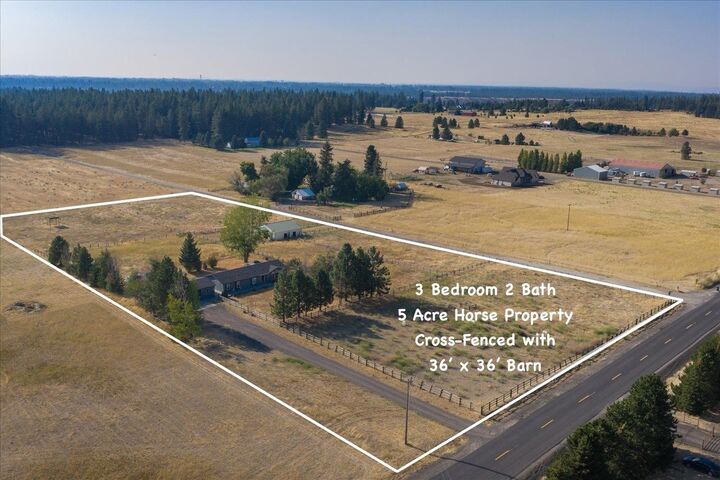Property Photo: 8724 S Cedar Rd WA 99224