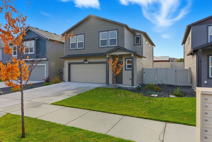 Property Photo: 20617 E Meadow Spring Loop WA 99019