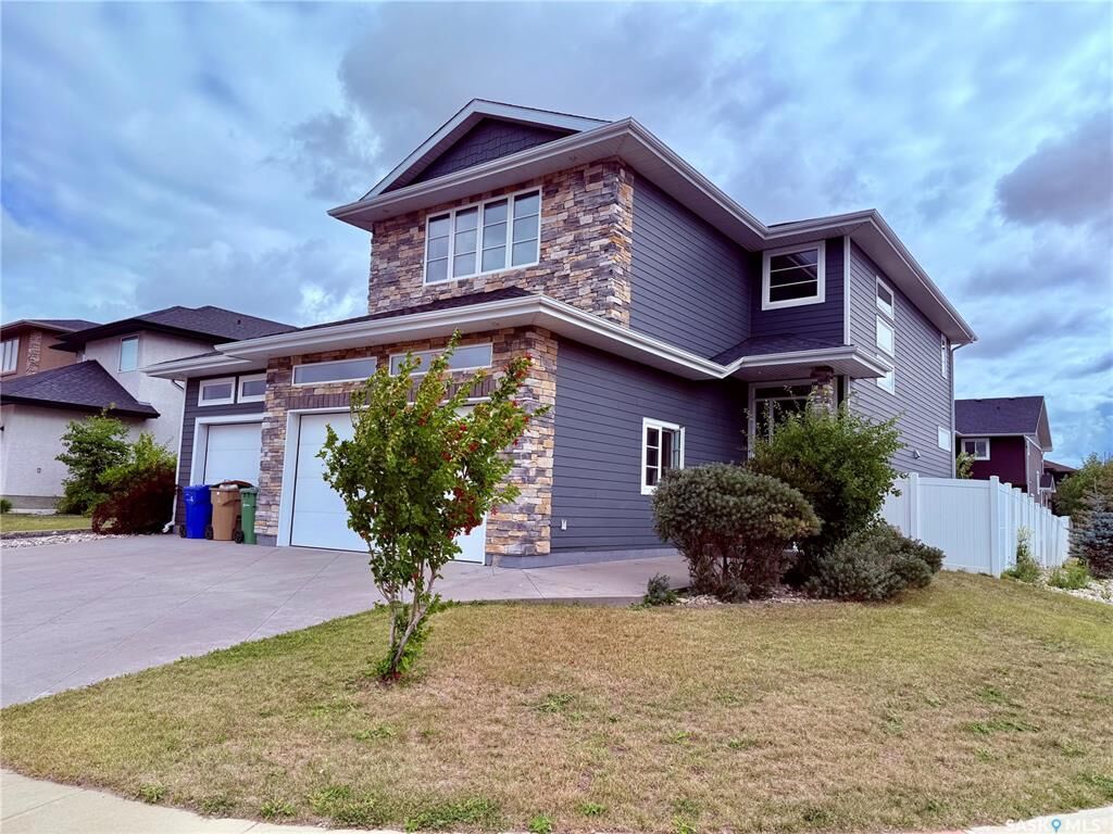 Property Photo: 3633 Green Water Drive SK S4V 1R3