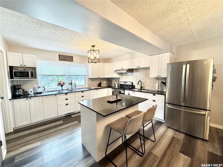 Property Photo:  1908 3rd Avenue E  SK S6V 6P6 