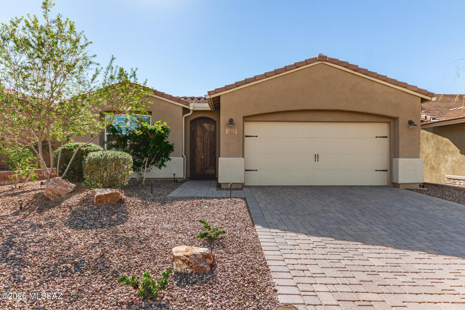 Property Photo:  7823 W Buckeye Ph W  AZ 85658 