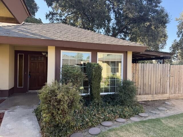 Property Photo:  3831 W Hillsdale Avenue  CA 93291 