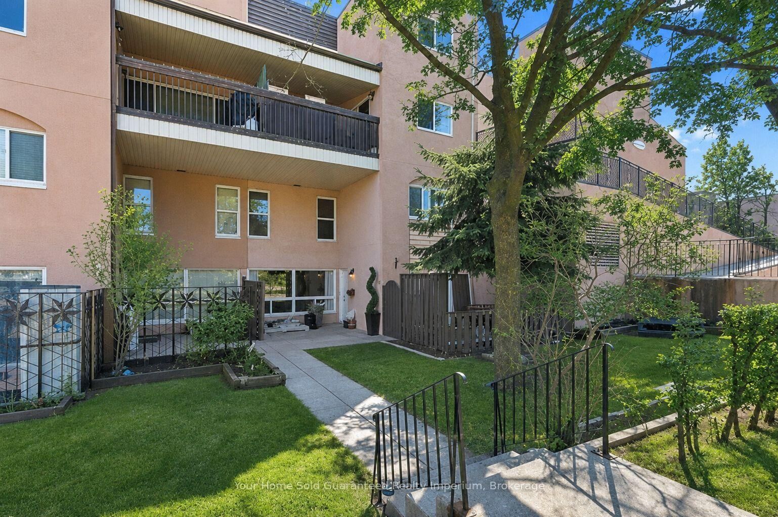 Property Photo:  3060 Constitution Boulevard 272  ON L4Y 3X8 