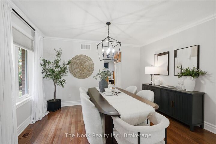 Property Photo: 53 Eakins Court ON K9V 6J9