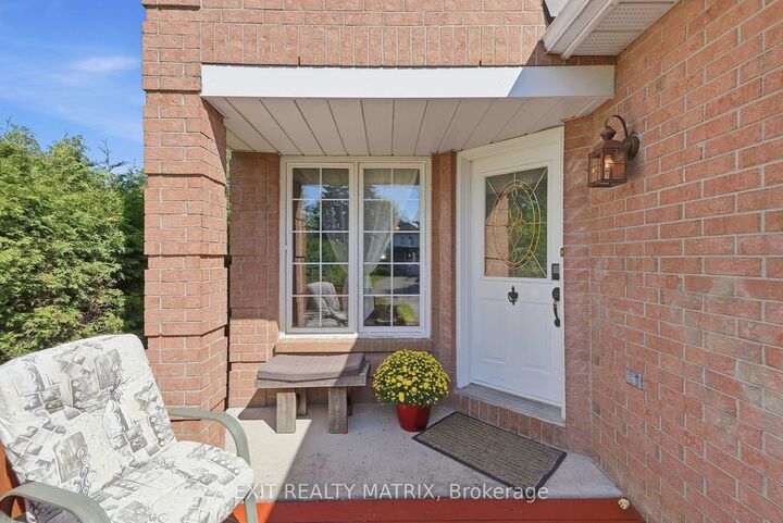 Property Photo: 751 Clearcrest Crescent ON K4A 3E7