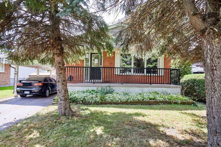 208 Farewell Street — photo 1