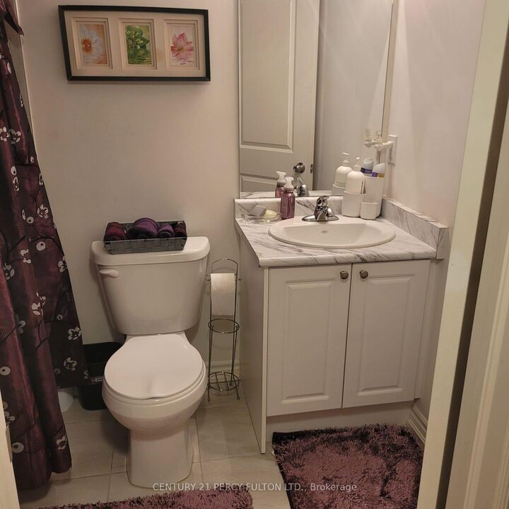 Property Photo:  1770 Rex Heath Drive  ON L1X 0E6 