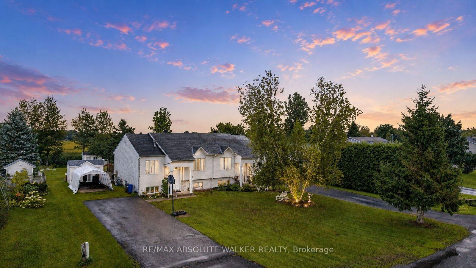 Property Photo: 535A Devista Boulevard ON K0B 1A0