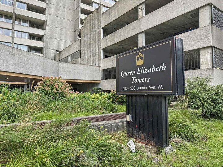 Photo de la propriété: 530 Laurier Avenue W 904 ON K1R 7T1