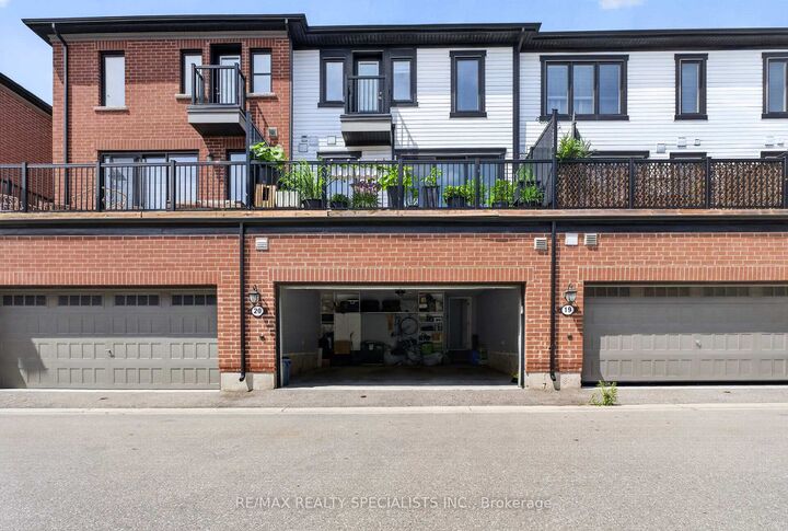 Property Photo: 975 Whitlock Avenue 20 ON L9E 1S9