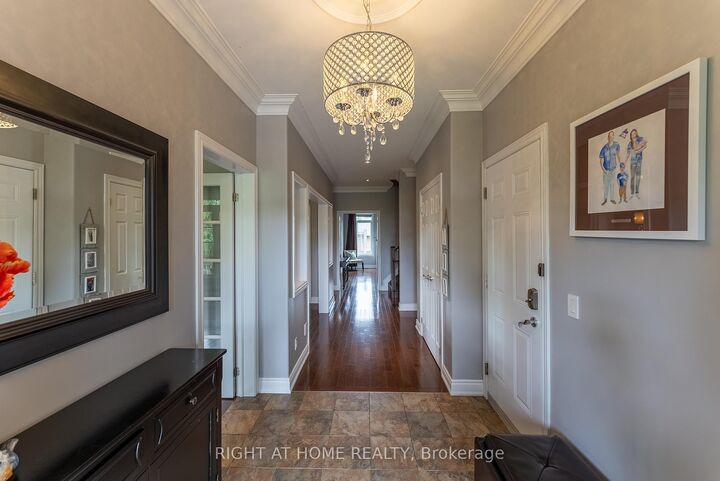 Property Photo: 1660 Moyer Avenue ON L9S 1S8
