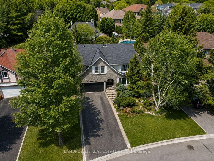 14 Carlton Road — photo 1
