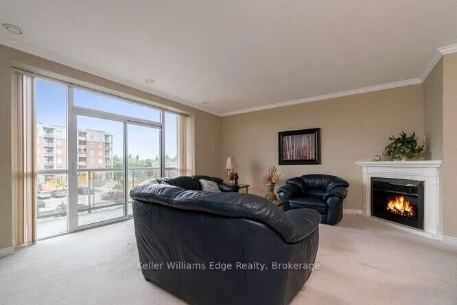 Property Photo:  1998 Ironstone Drive NE 309  ON L7L 7P7 