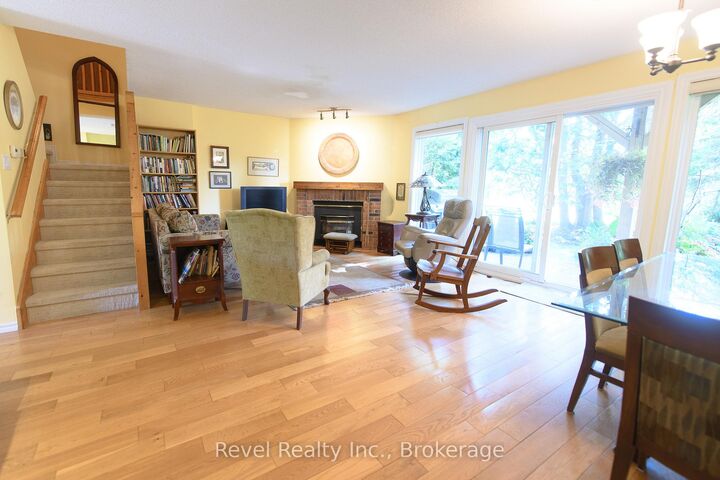 Property Photo:  145 Fairway Crescent 51  ON L9Y 5B4 