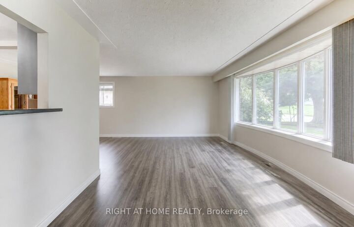 Property Photo: 204 Holborn Drive ON N2A 2E8