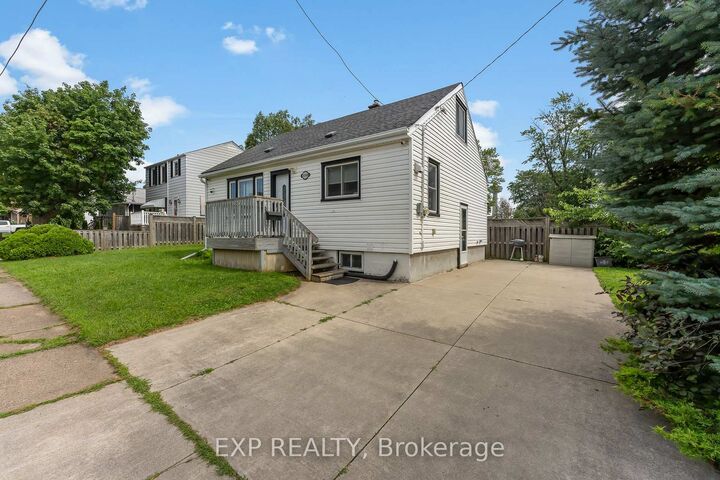 Property Photo: 6304 Finlay Avenue ON L2G 4C5
