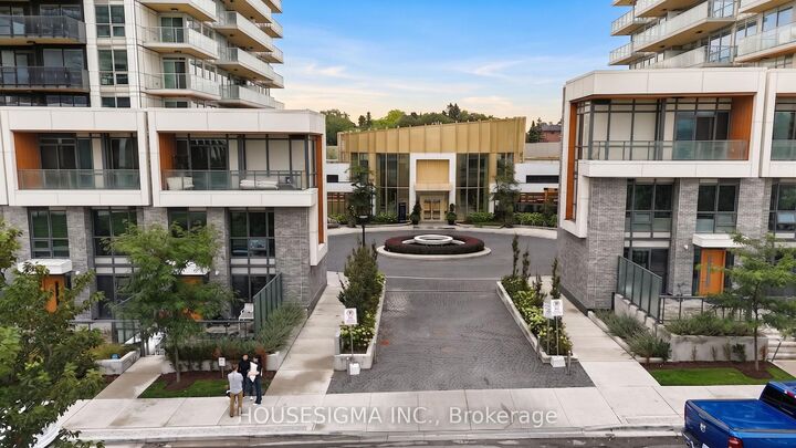 Property Photo: 25 McMahon Drive 1803 ON M2K 0J1