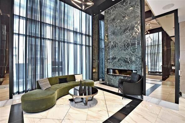 Property Photo:  89 McGill Street 1705  ON M5B 0B1 