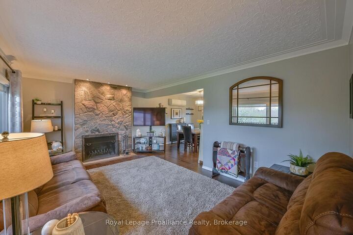 Property Photo: 1 Brook Road N ON K9A 4G4