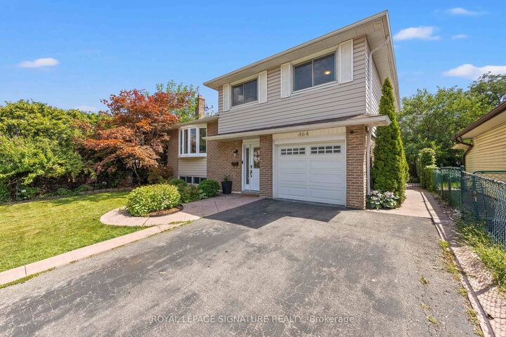 Property Photo: 464 Bartley Bull Parkway ON L6W 2M8