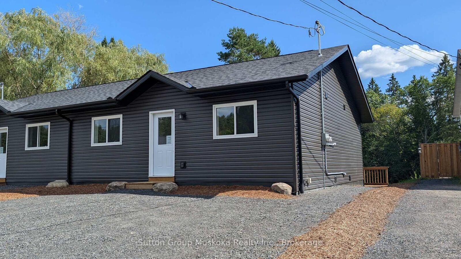 Photo de la propriété:  79 Chaffey Township Road  ON P1H 1C8 