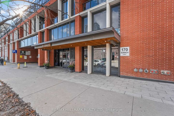 Property Photo: 170 Sumach Street 1407 ON M5A 0C3