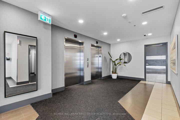 Property Photo:  601 Kingston Road 214  ON M4E 3Y2 