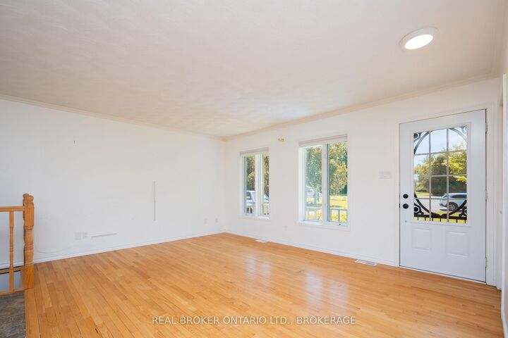 Property Photo: 4057 Lefebvre Street ON K0C 1L0