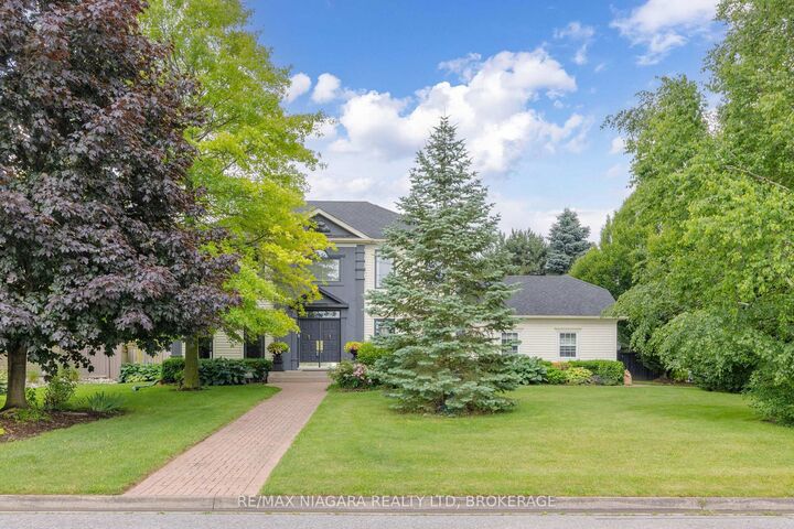 Property Photo: 8056 Cathedral Drive ON L2H 2Z2