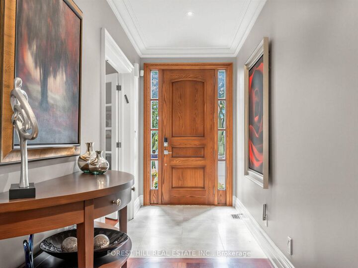 Property Photo: 101 King High Avenue ON M3H 3B3