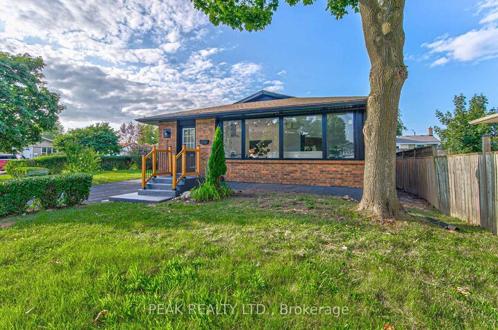 Property Photo:  7385 North Dorset Place  ON L2J 3T3 