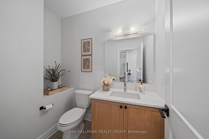Property Photo:  917 Atrium Ridge  ON K4M 0N8 