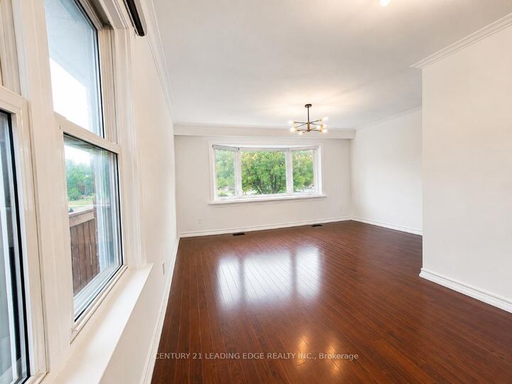 Property Photo:  28 Eringate Drive  ON M9C 3Y7 