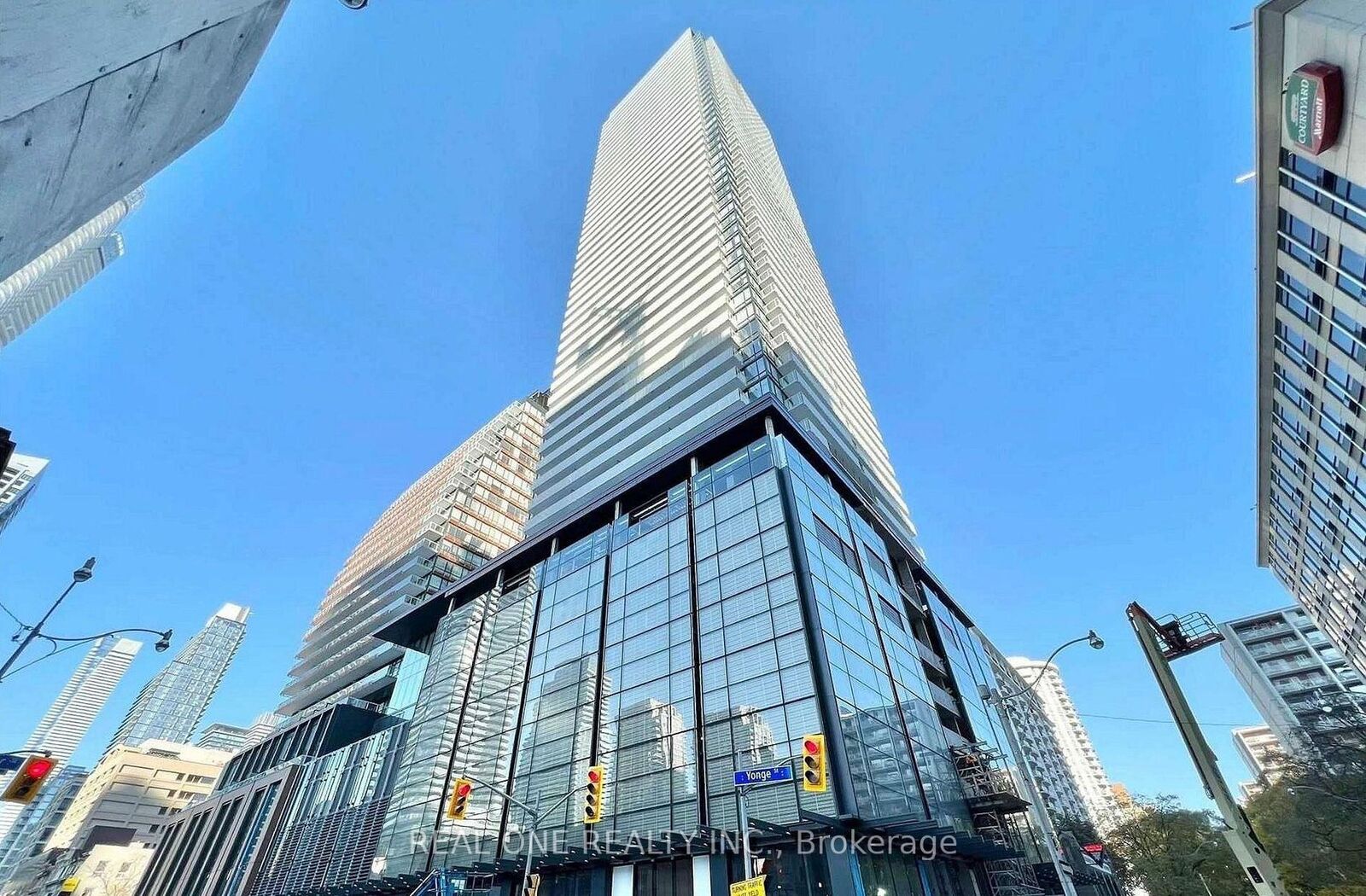 Property Photo:  501 Yonge Street 4604  ON M4Y 0G8 