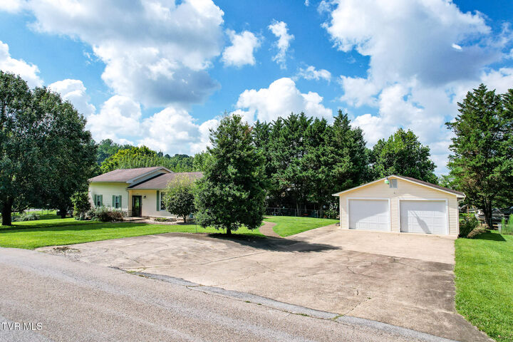Property Photo:  134 Hopeville Avenue  TN 37745 