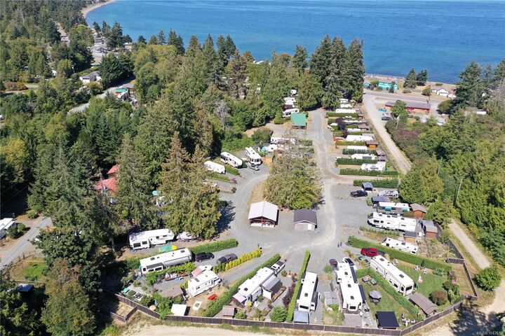 6050 Island Hwy W #Lt 45 — photo 1