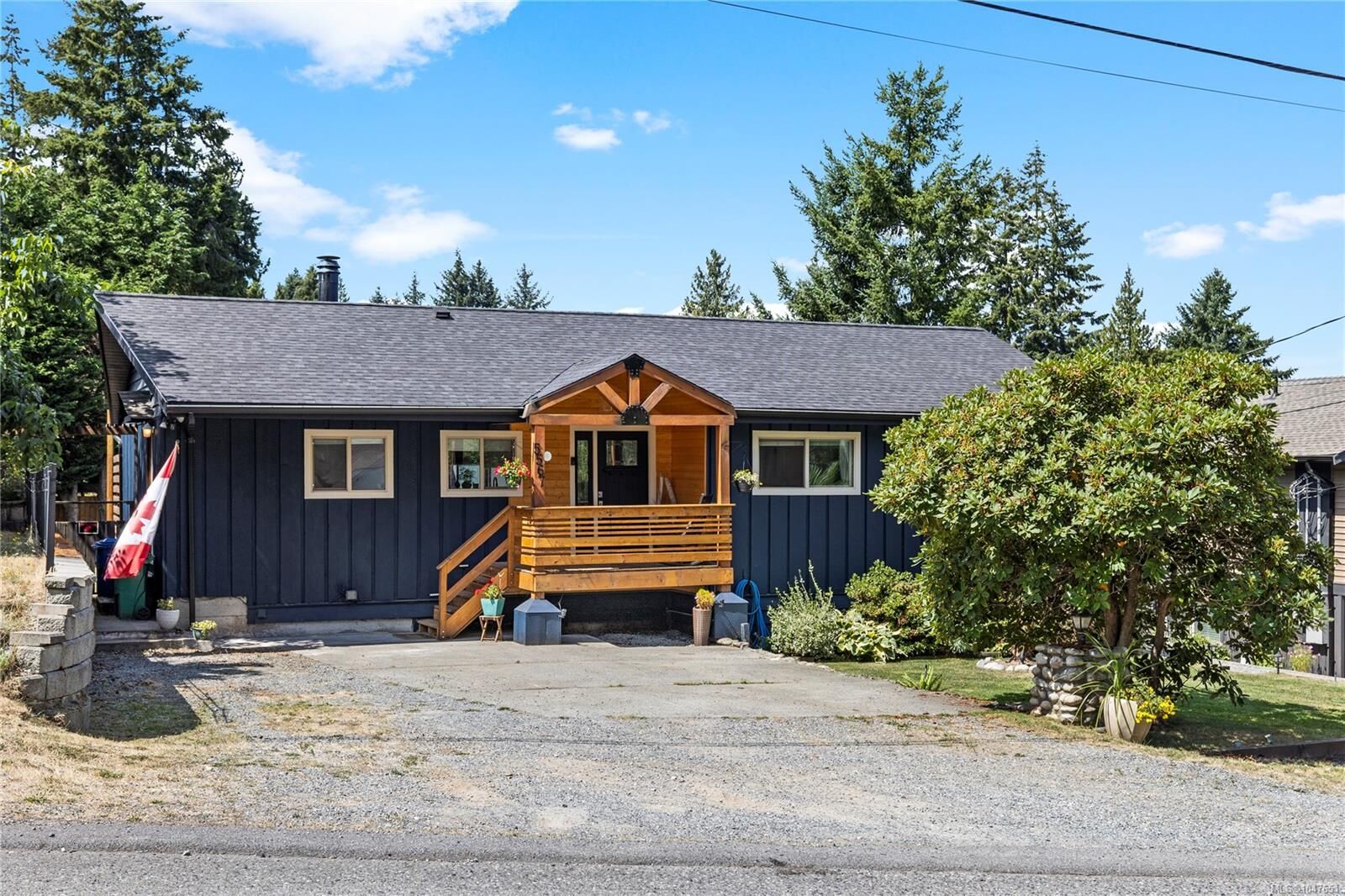 Property Photo: 5567 Ventura Dr BC V9T 5M6