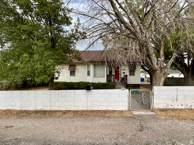 Property Photo: 3097 S 8950 W UT 84044