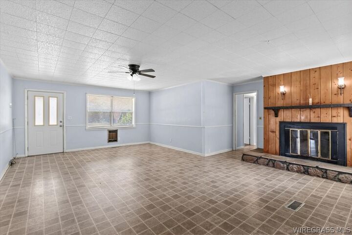 Property Photo:  618 Peachtree Street  AL 36345 