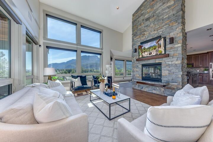 Property Photo: 41155 Rockridge Place BC V8B 0S4