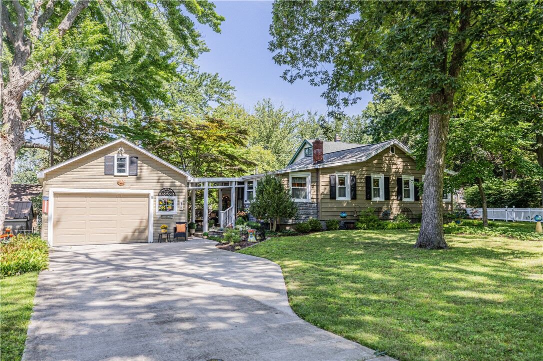 Property Photo:  9 Pleasant Avenue  NY 14622 